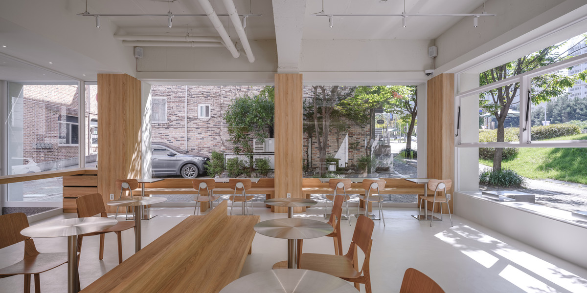 Café Interior Design | Coffee Shop Furniture Custom Café Interior Design | Coffee Shop Furniture Custom